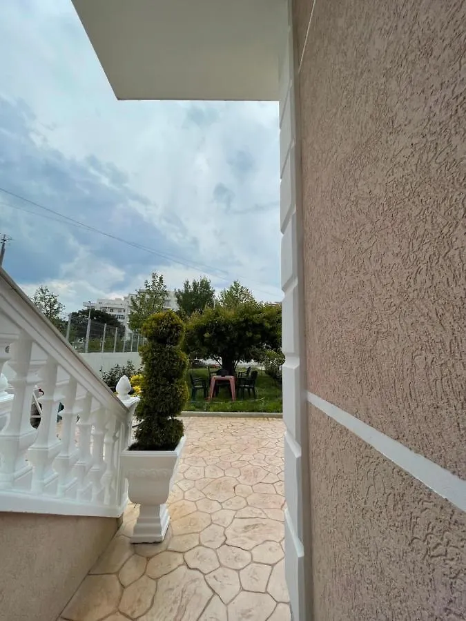 Rent Rooms Loren Vlore 0*,  Albania