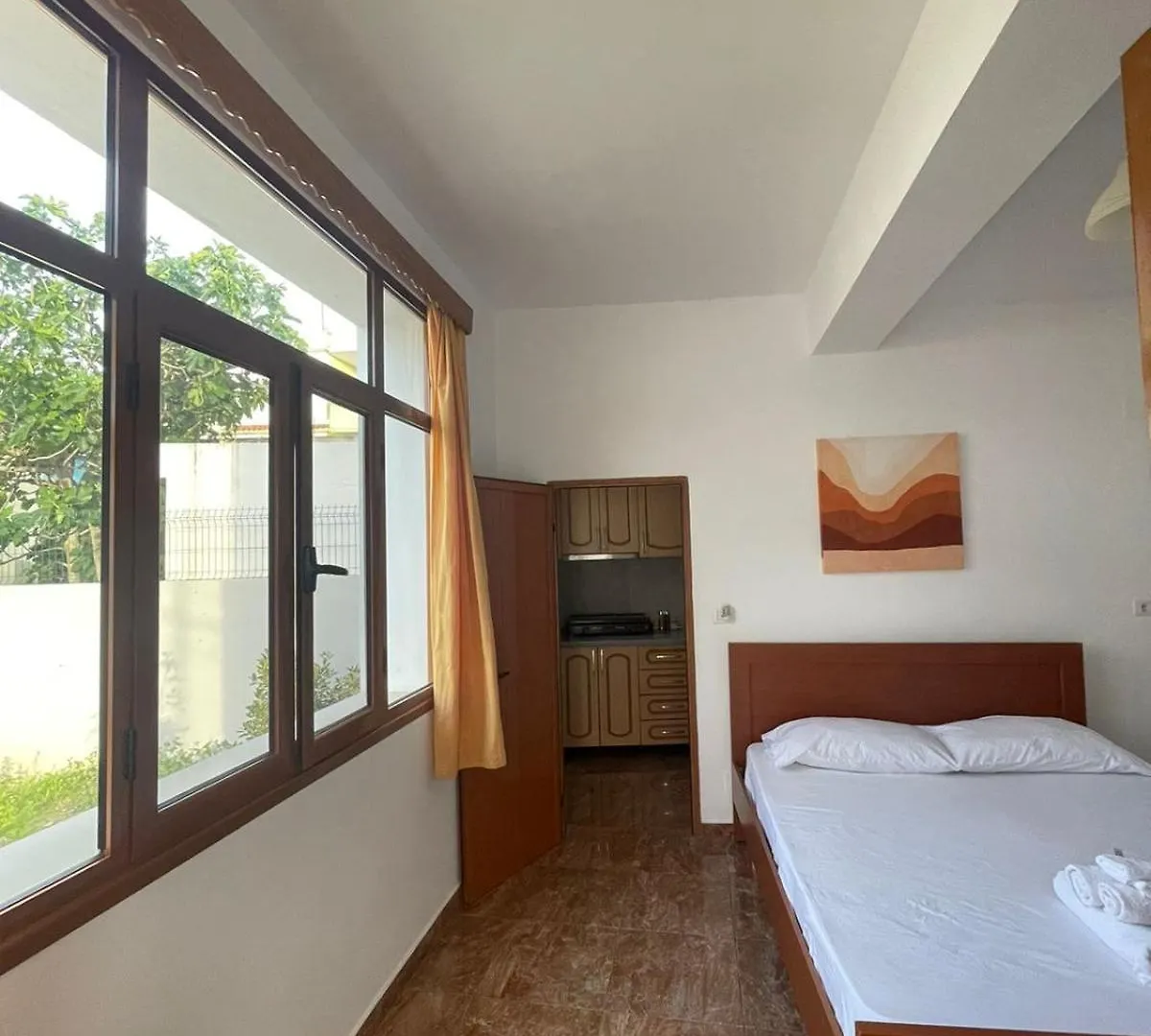 Holiday home Rent Rooms Loren Vlore Albania